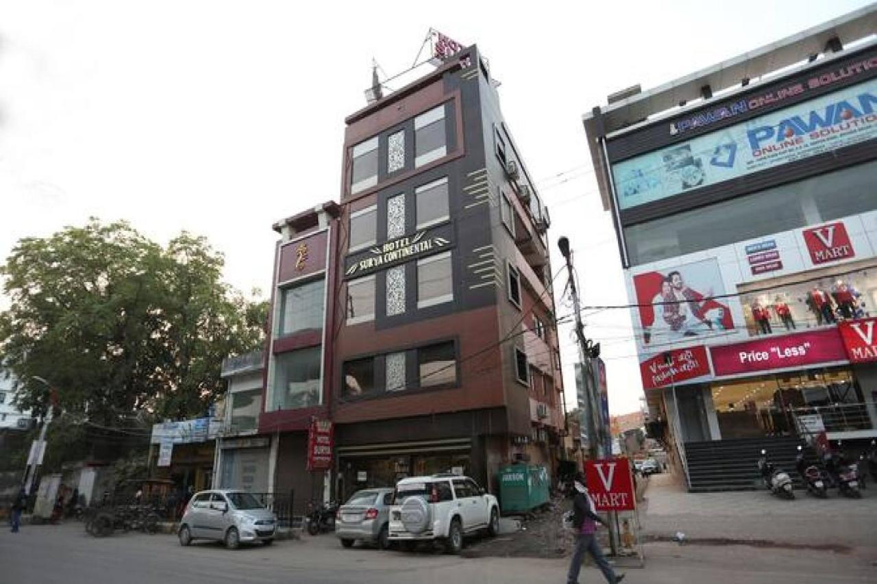 Capital O Hotel Surya Continental Lucknow Exteriör bild