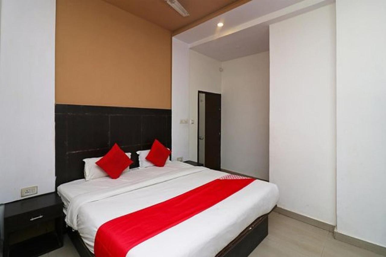 Capital O Hotel Surya Continental Lucknow Exteriör bild