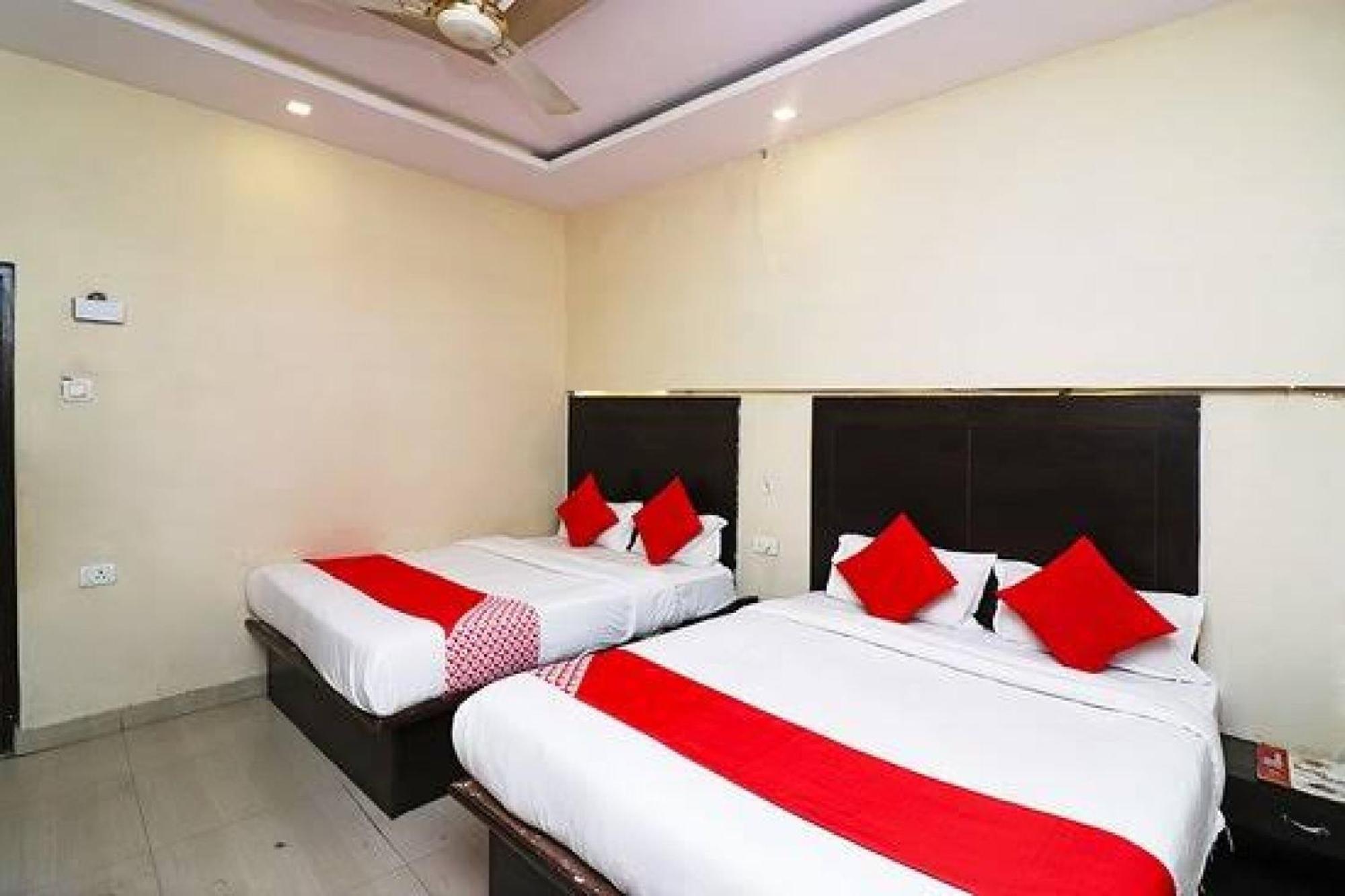 Capital O Hotel Surya Continental Lucknow Exteriör bild